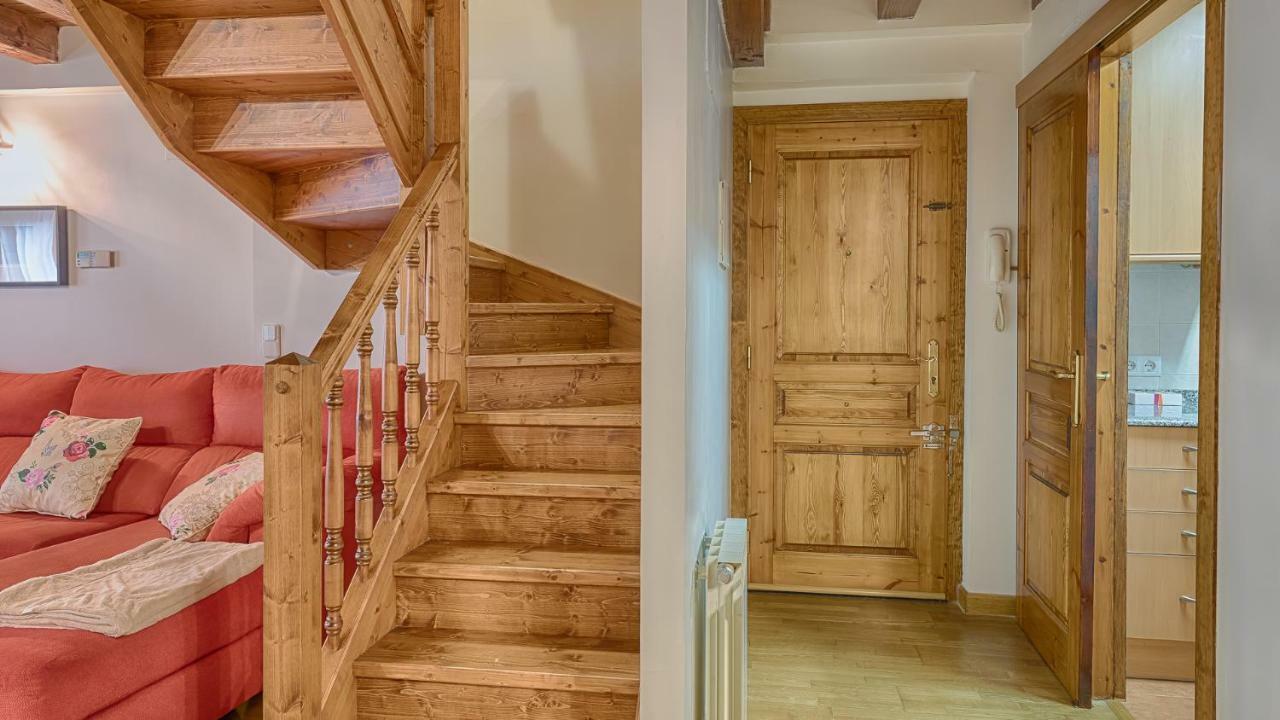 Saplan Real Estate Montlude Daire Les Dış mekan fotoğraf