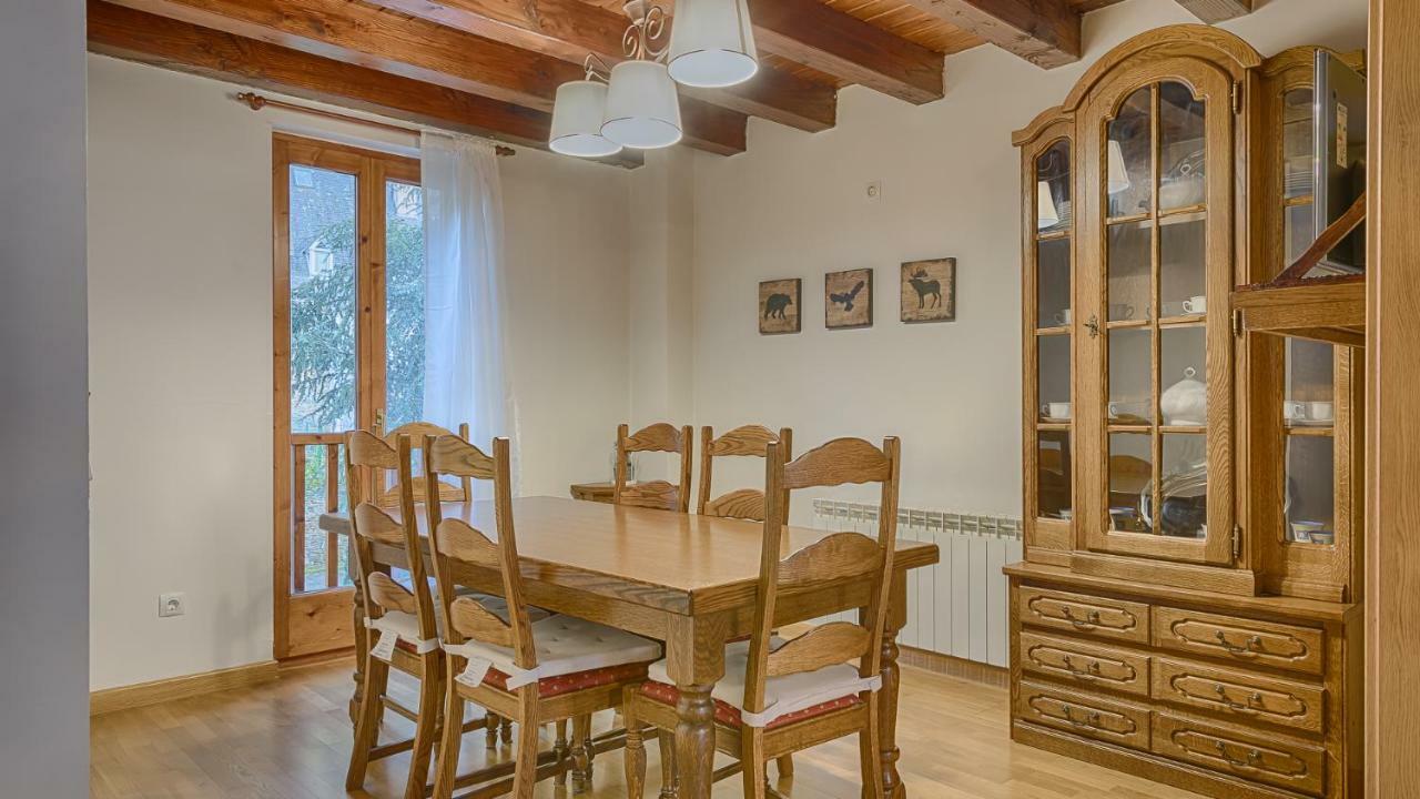 Saplan Real Estate Montlude Daire Les Dış mekan fotoğraf